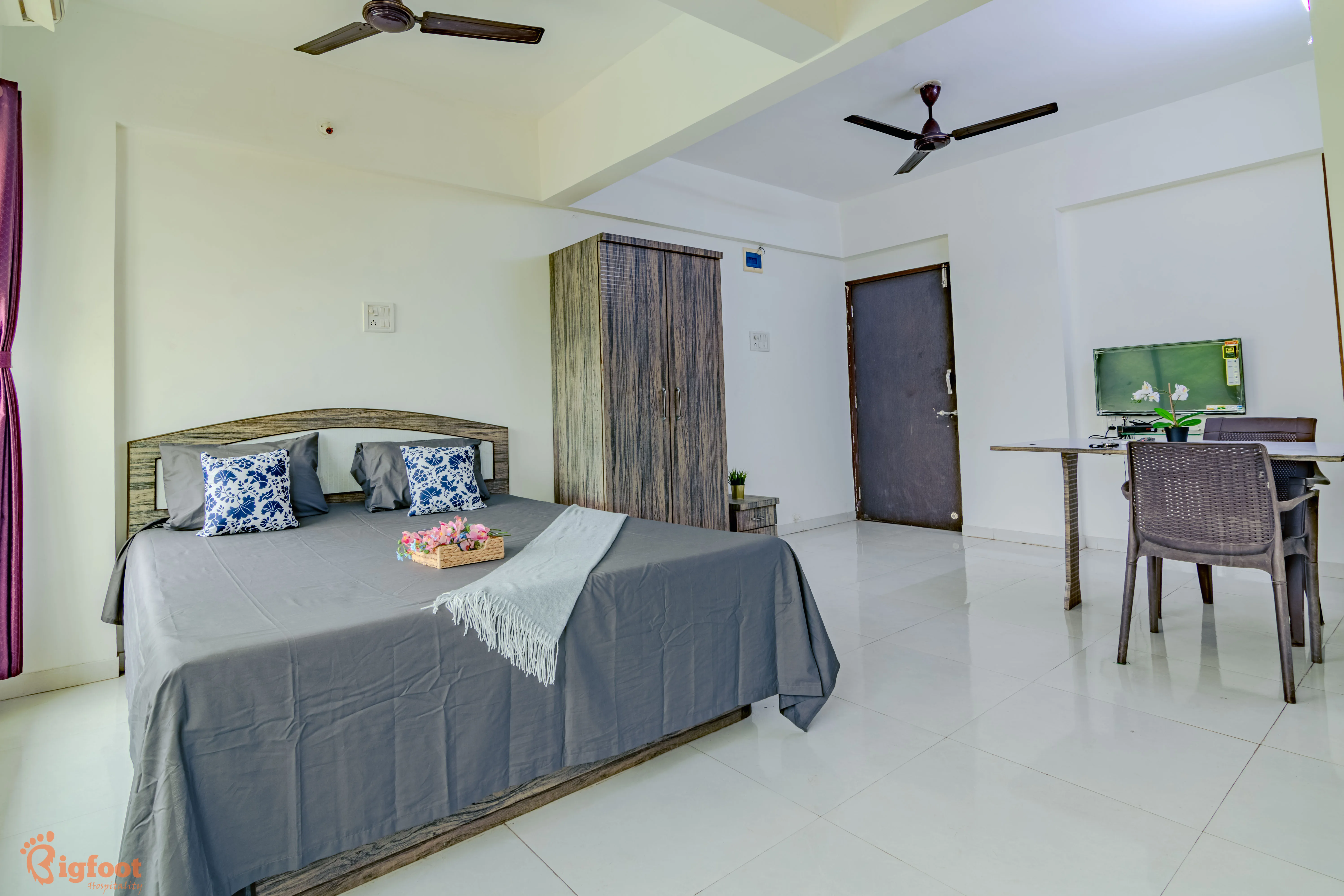 Deluxe Room bathroom Alibaug resort